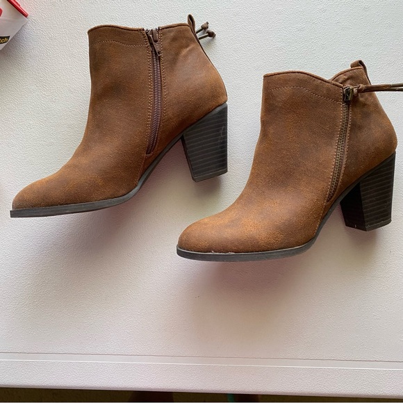 Report Footwear Marcel Zip Bootie size 9 - Picture 2 of 11